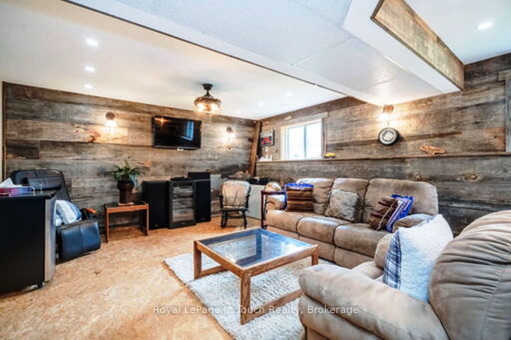 4925 Concession Rd 2