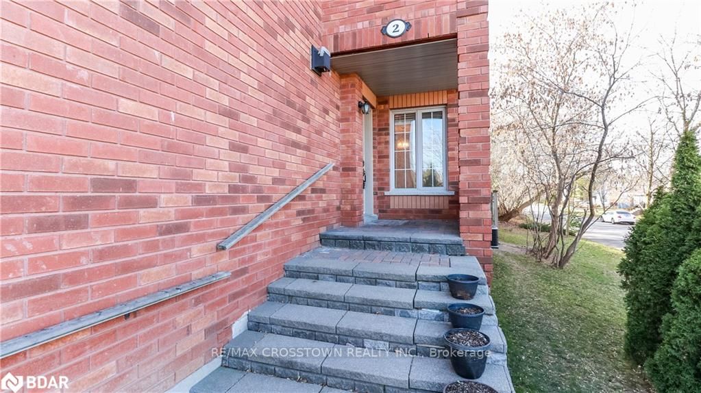 2 Bailey Crt