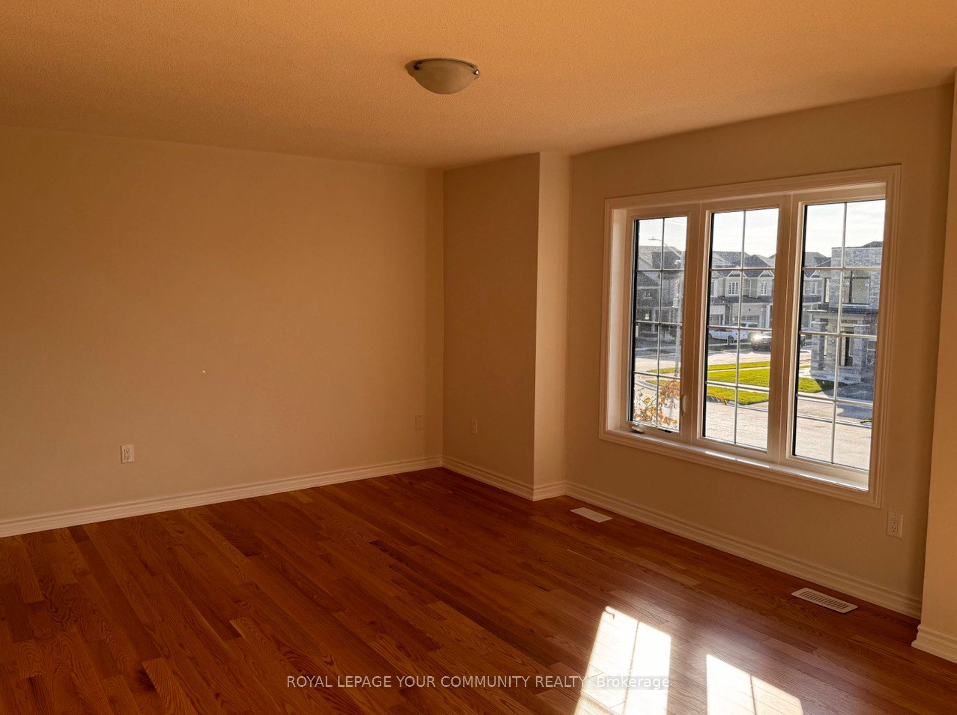154 TERRY FOX Drive