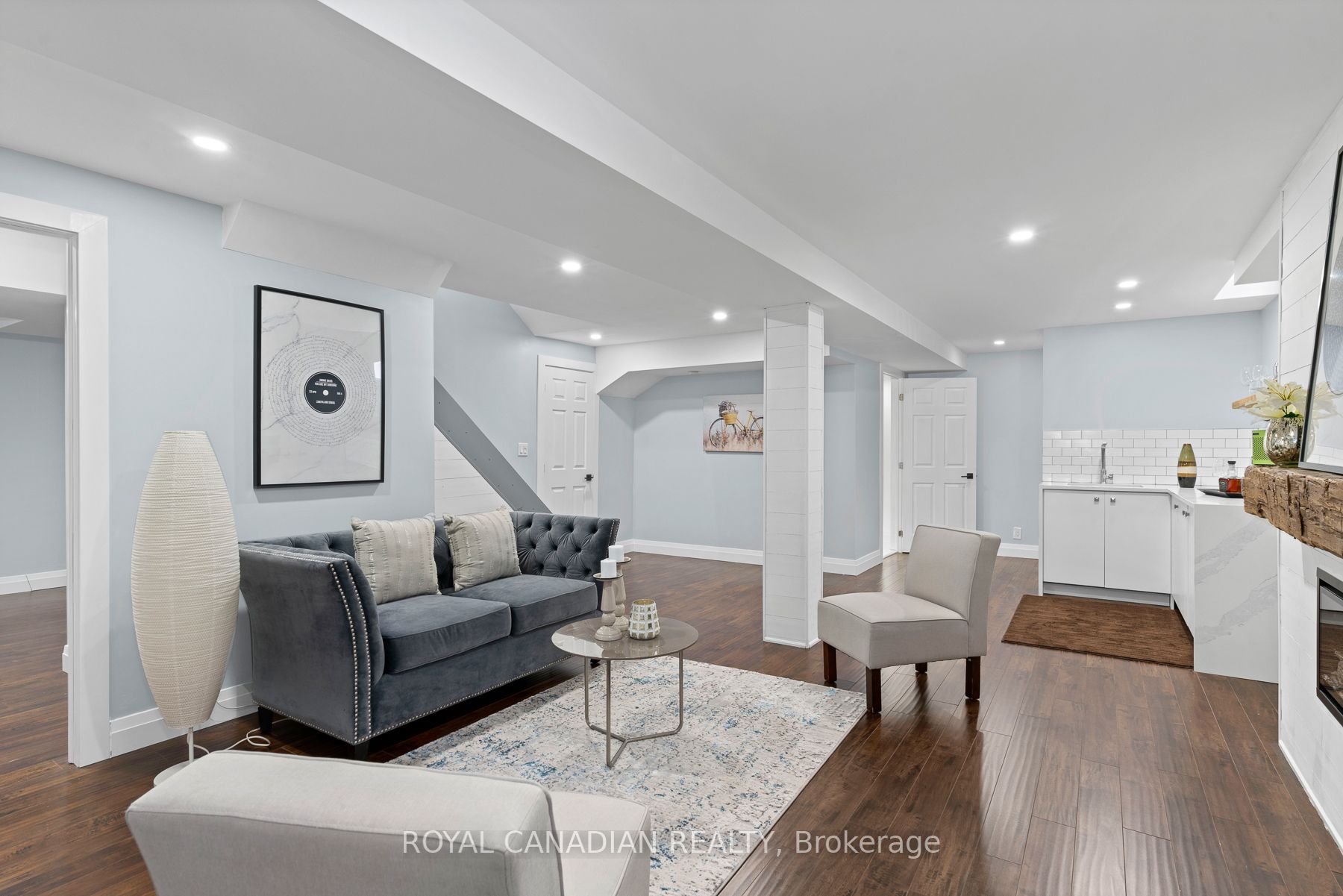 60 Crimson Ridge Rd