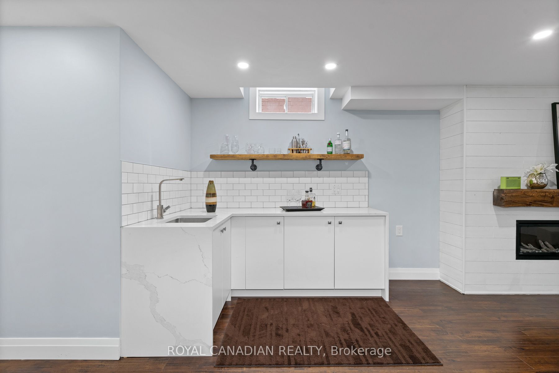 60 Crimson Ridge Rd