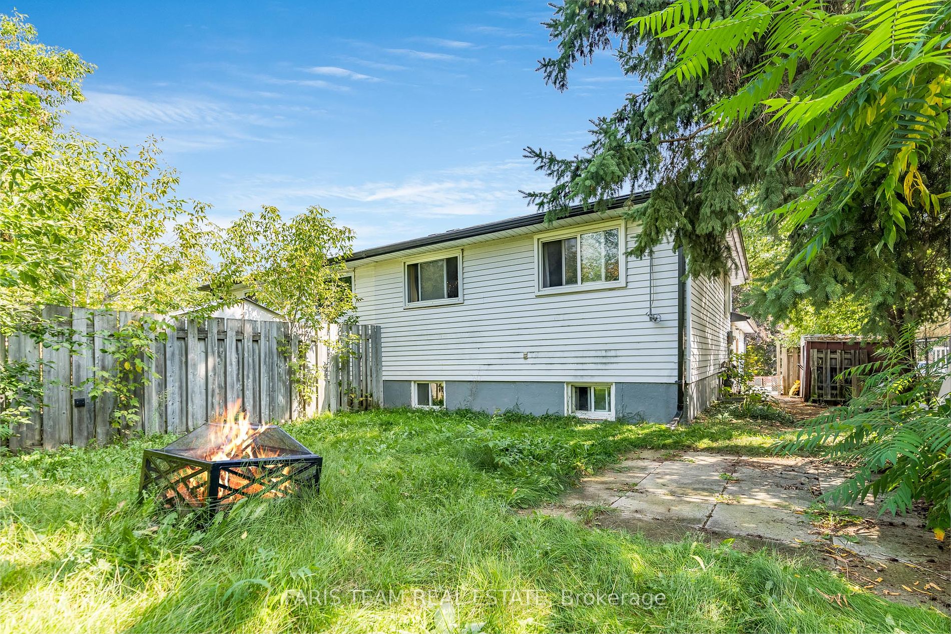 36 Charlbrook Ave