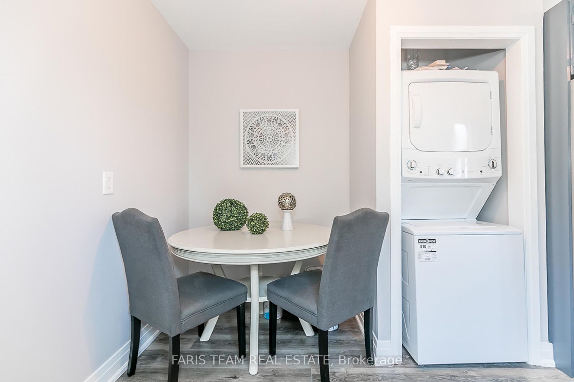 36 Charlbrook Ave