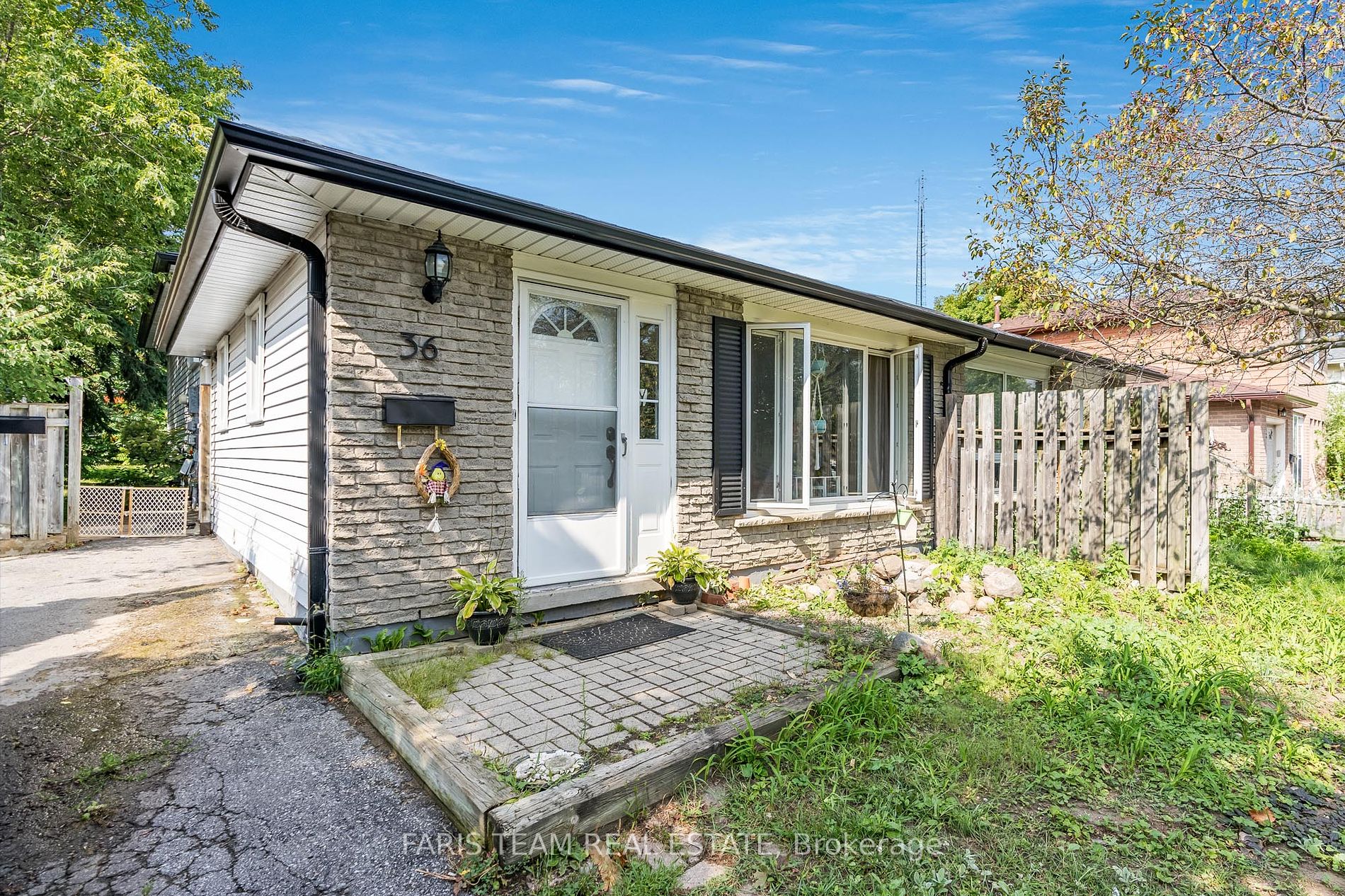 36 Charlbrook Ave