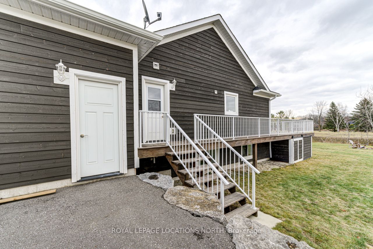 6 Deanna Dr