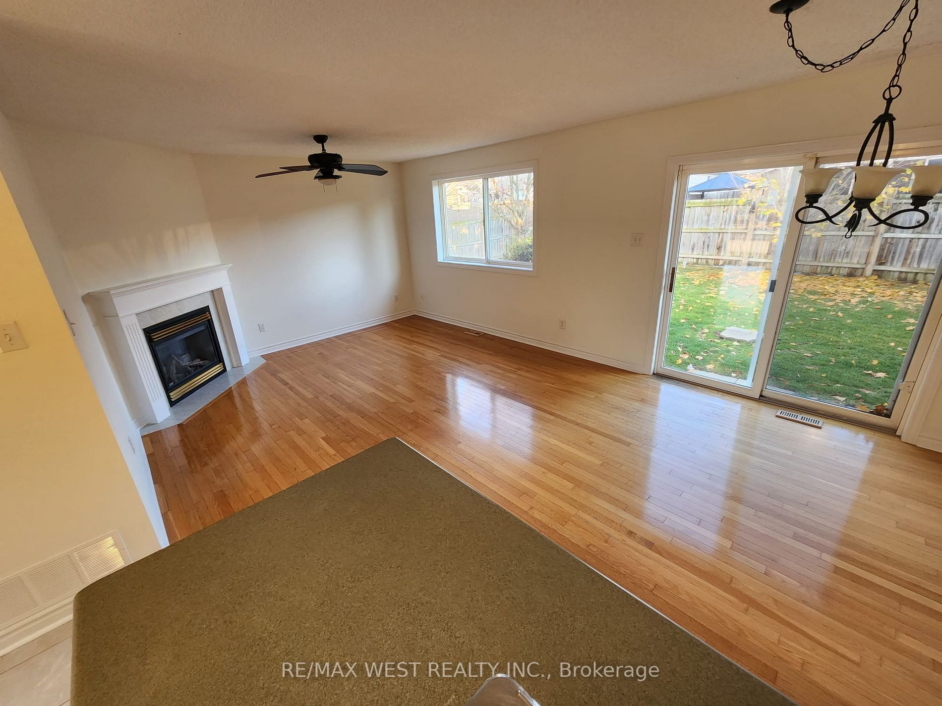 7 Watson Dr