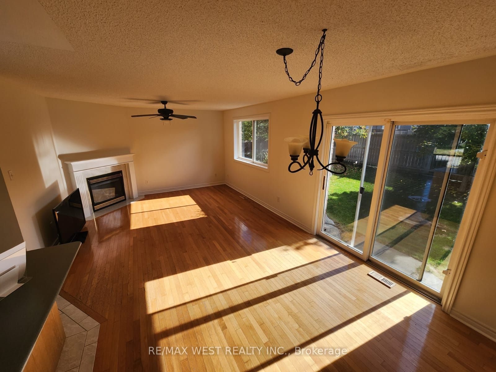 7 Watson Dr