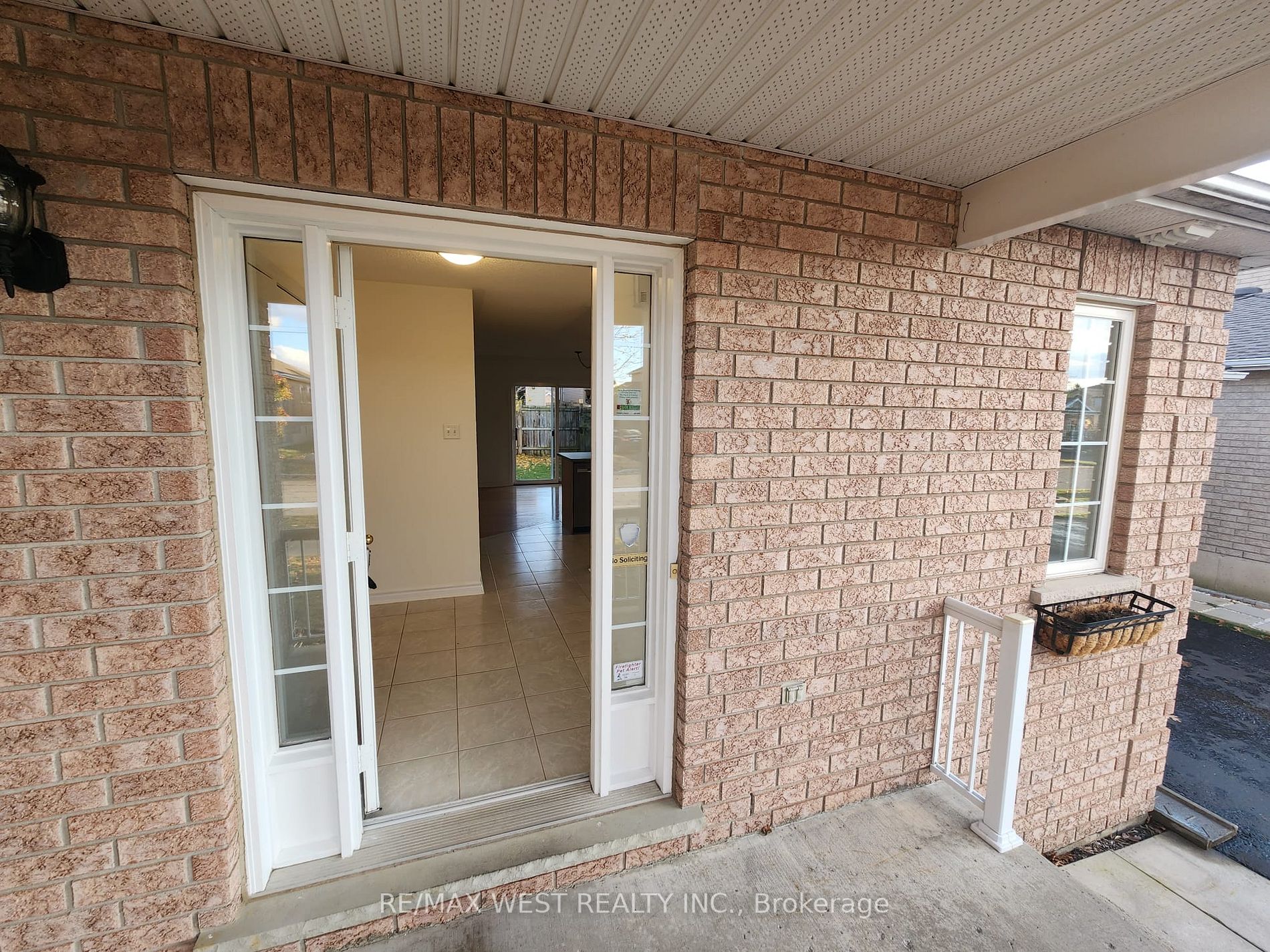 7 Watson Dr