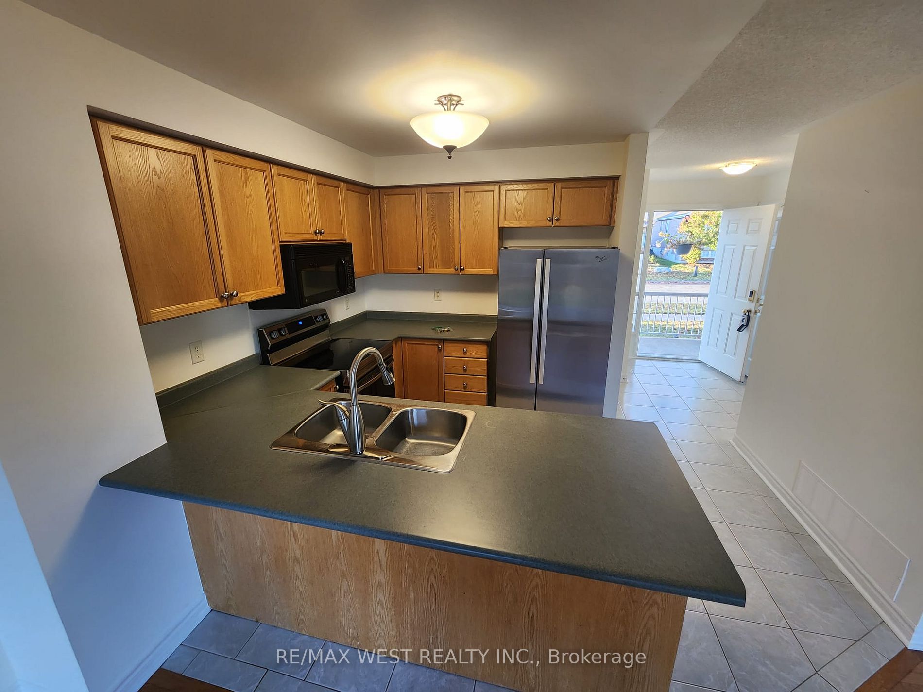 7 Watson Dr