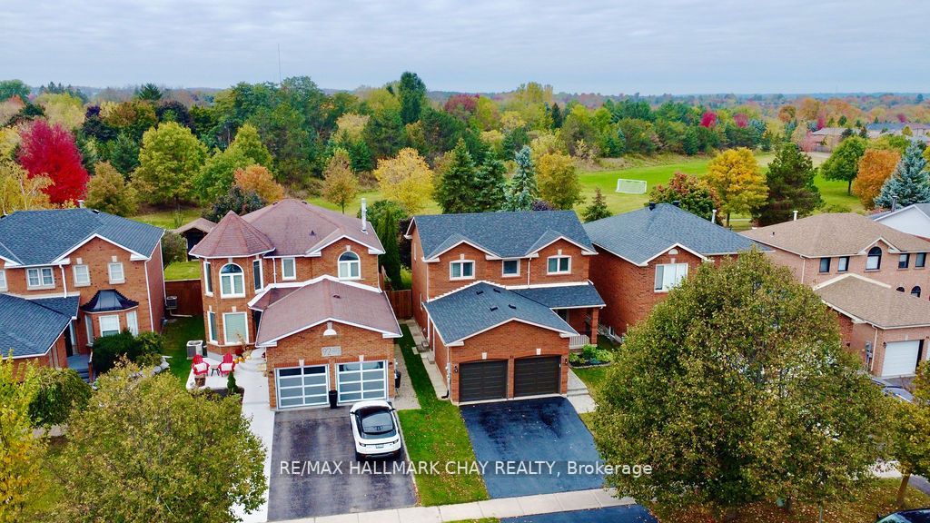 94 Golden Meadow Rd