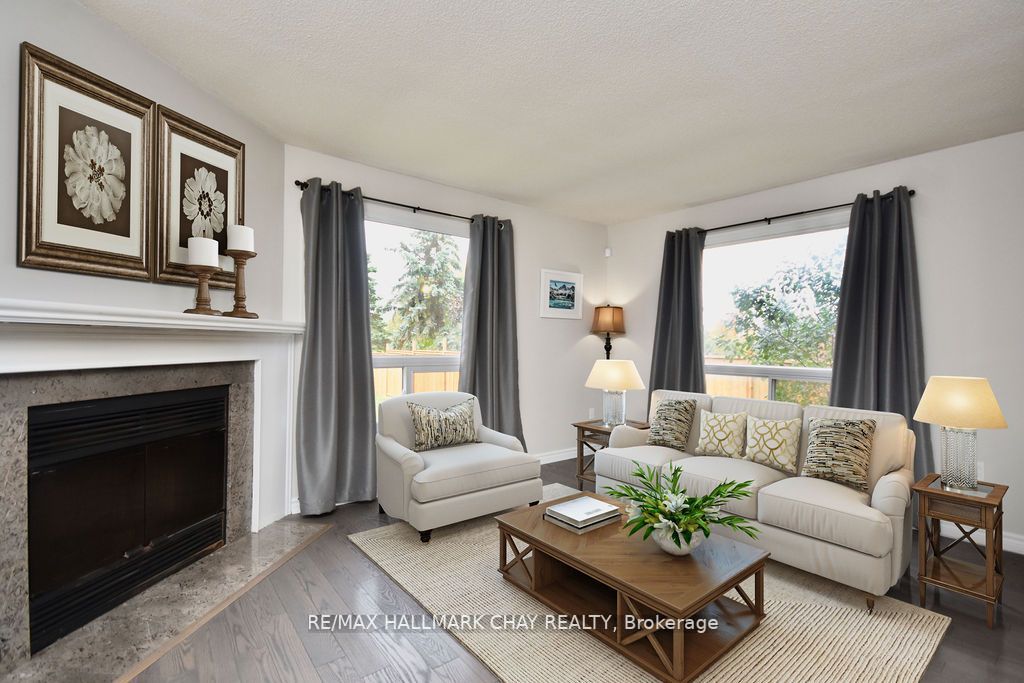 94 Golden Meadow Rd