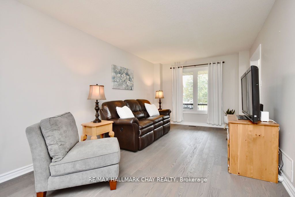 94 Golden Meadow Rd