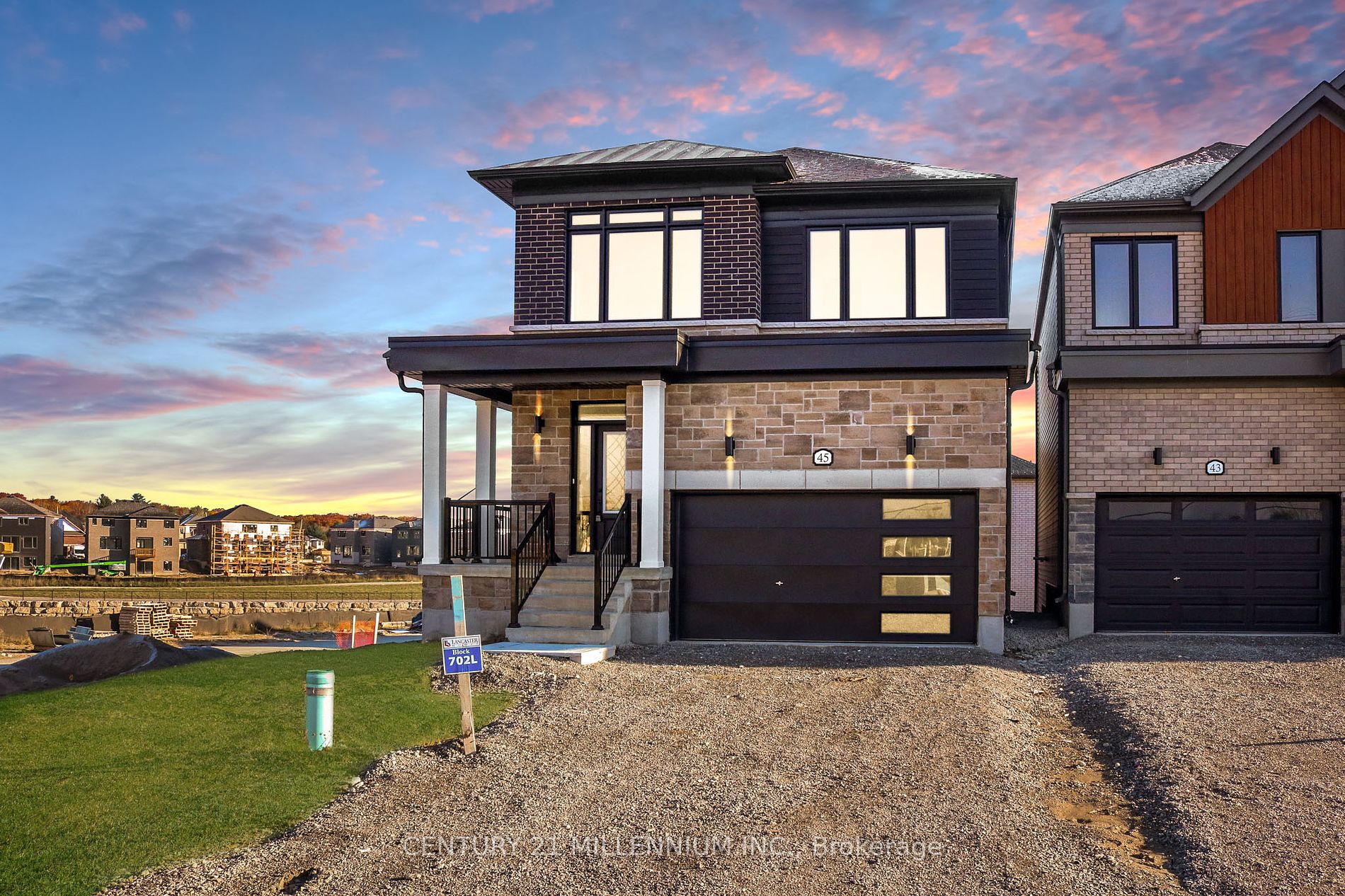 45 Federica Crescent