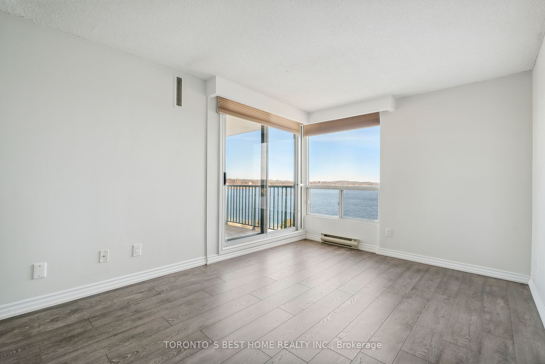 75 Ellen St, #1509