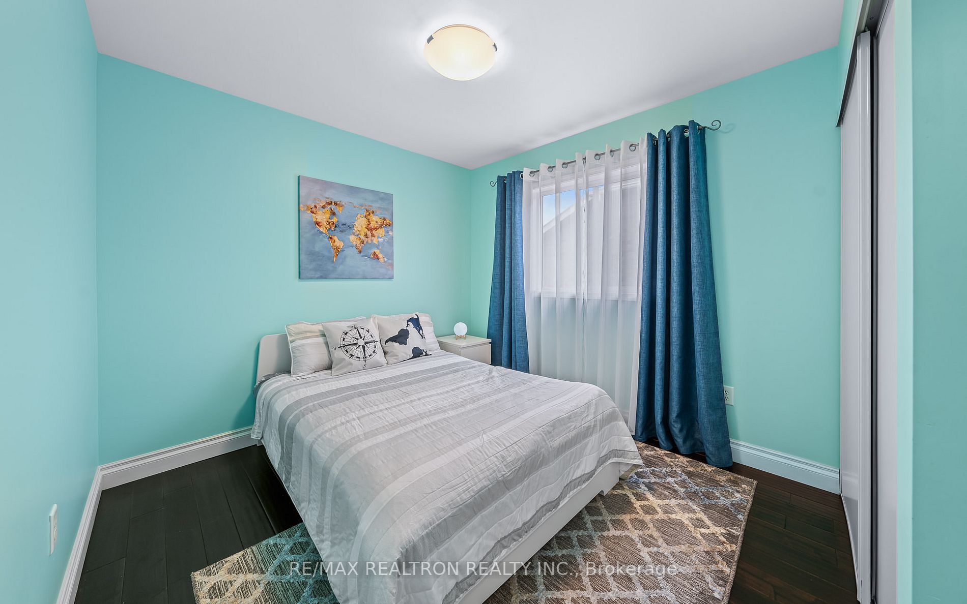 129 Empire Dr
