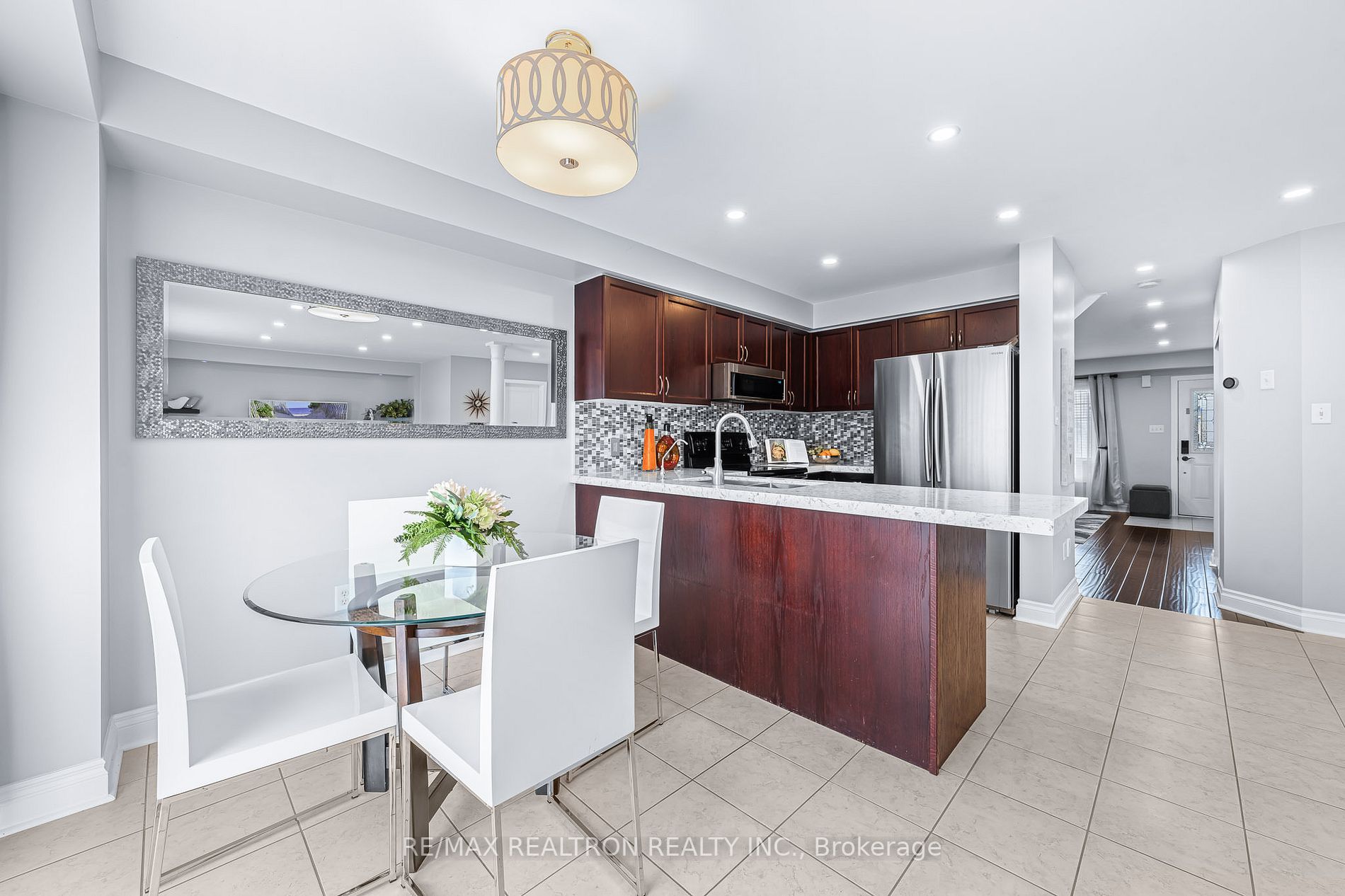 129 Empire Dr