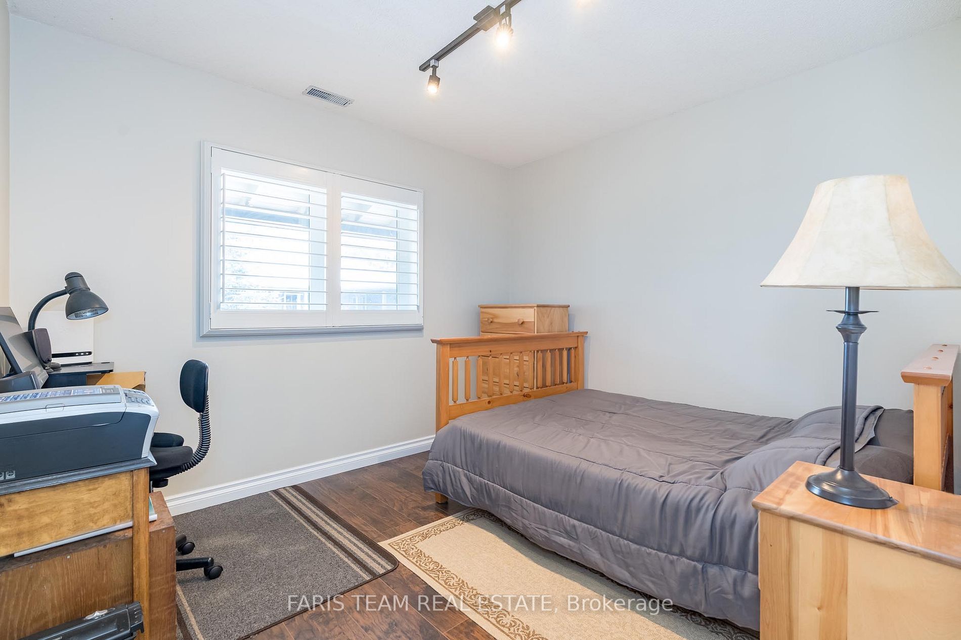 337 Mariners Way, #8