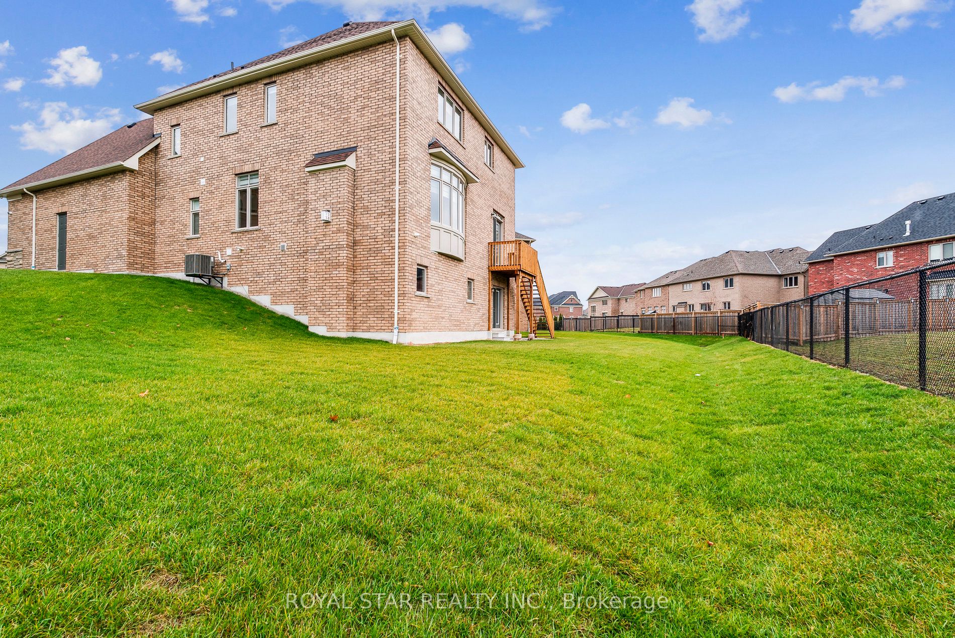 9 Sanford Circ
