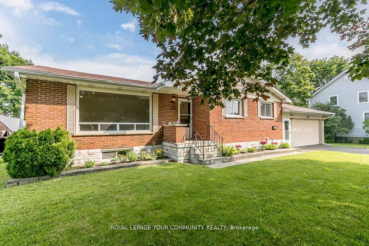 374 Mississaga St W