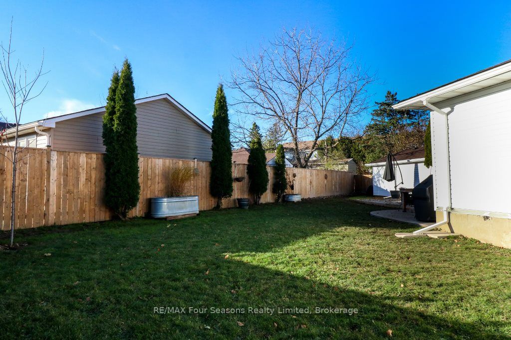 15 Braniff Court