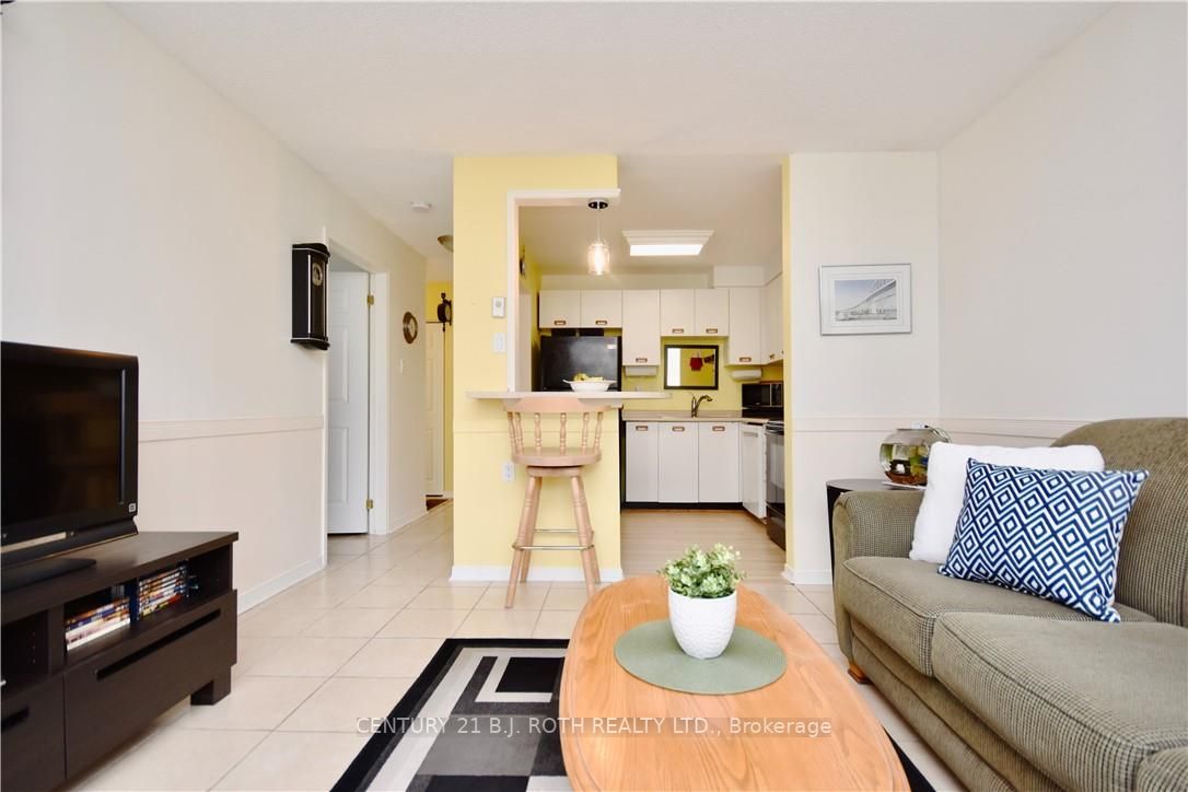11 Meadow Lane, #1