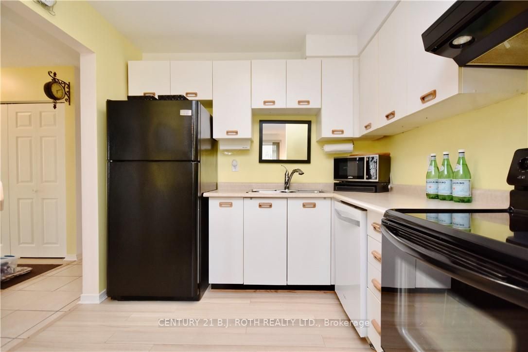11 Meadow Lane, #1