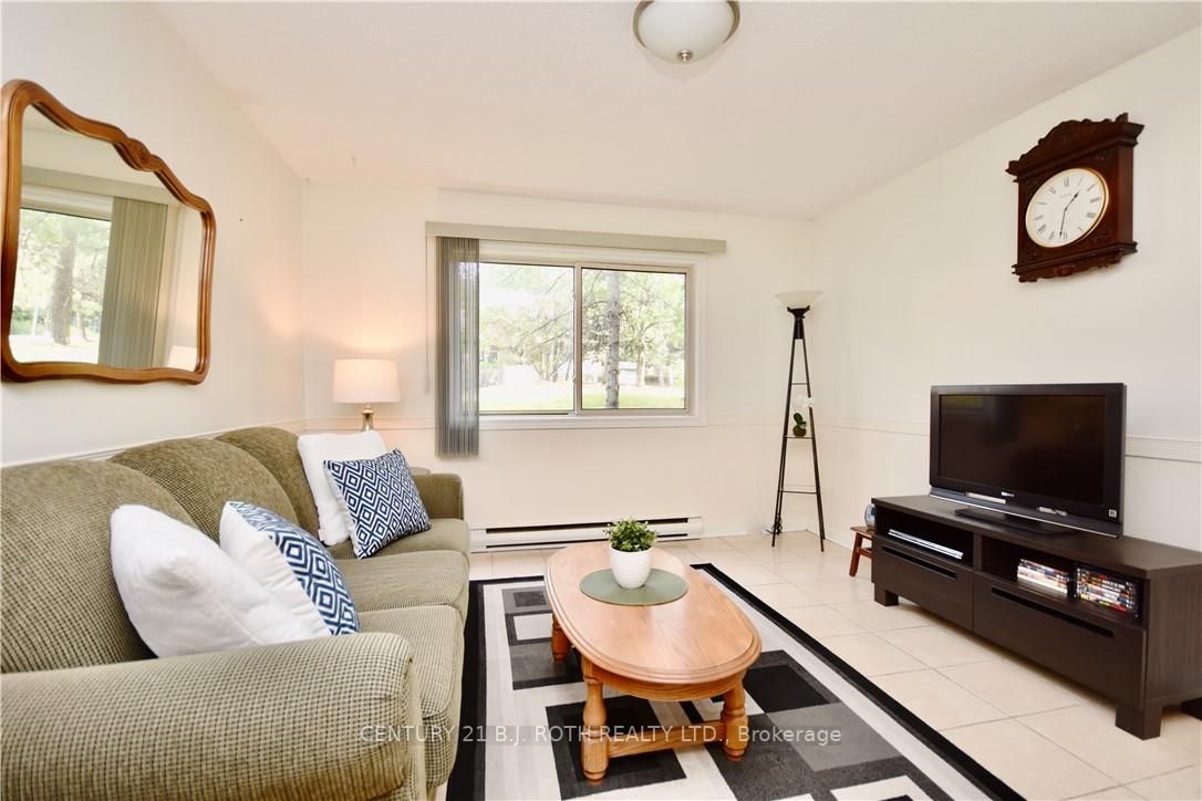 11 Meadow Lane, #1
