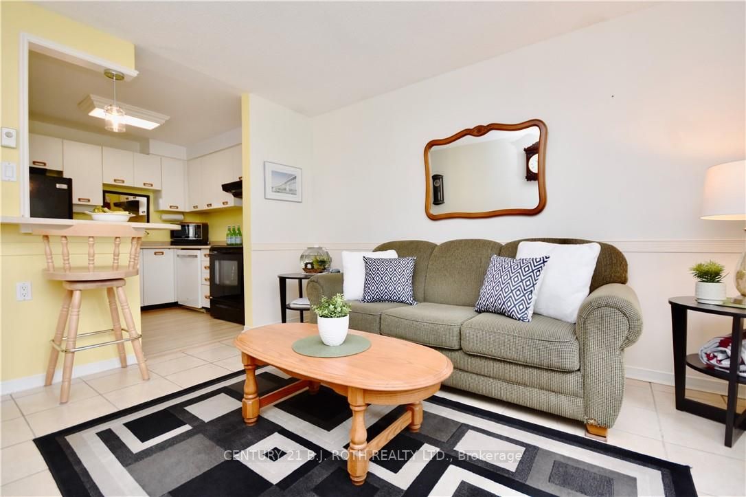 11 Meadow Lane, #1