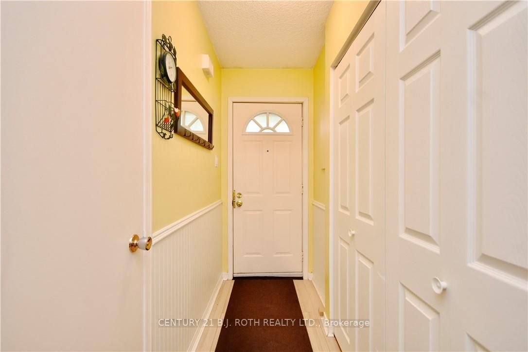 11 Meadow Lane, #1