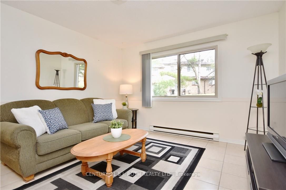 11 Meadow Lane, #1