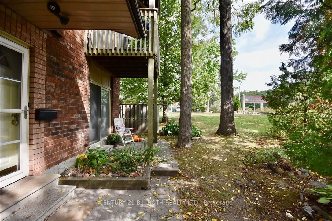 11 Meadow Lane, #1