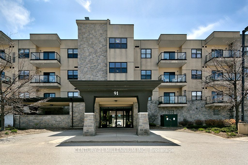 91 Raglan St, #204