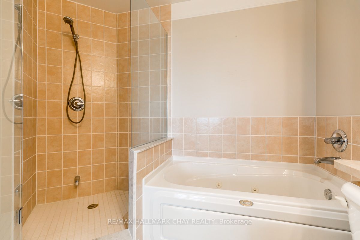 2 Toronto St, #1105