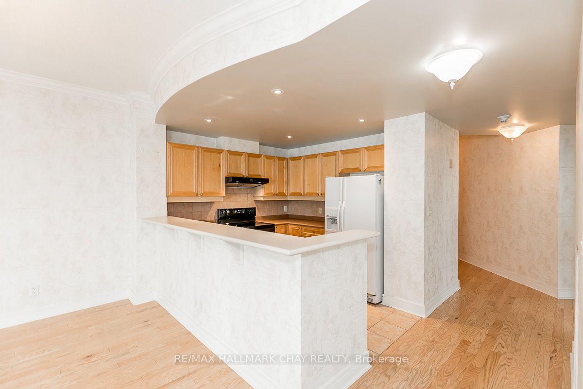 2 Toronto St, #1105
