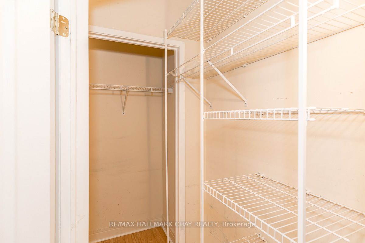 2 Toronto St, #1105