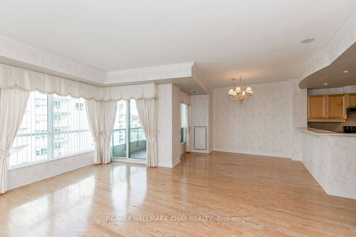 2 Toronto St, #1105