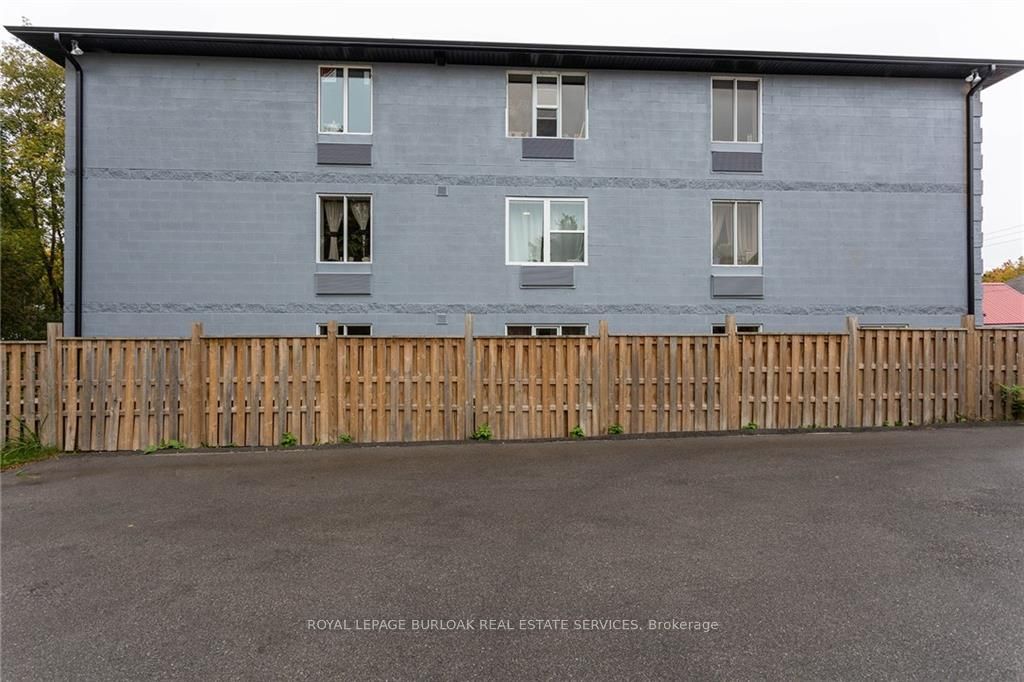 68 Dunlop St