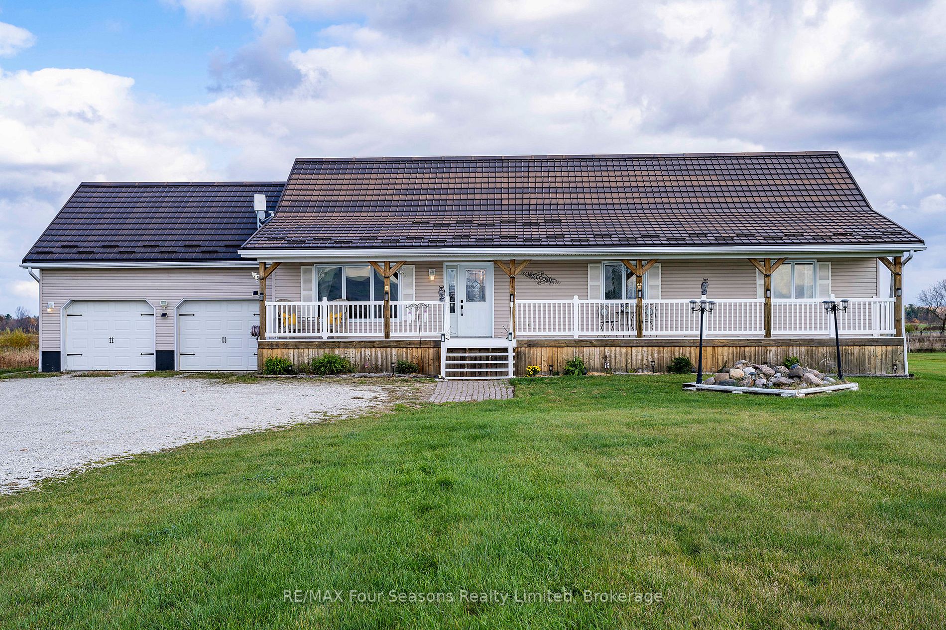 1913 Fairgrounds Rd N