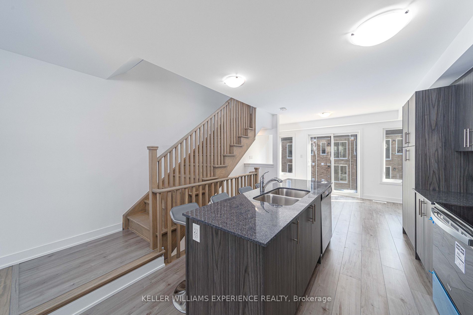 24 Pumpkin Corner Crescent E