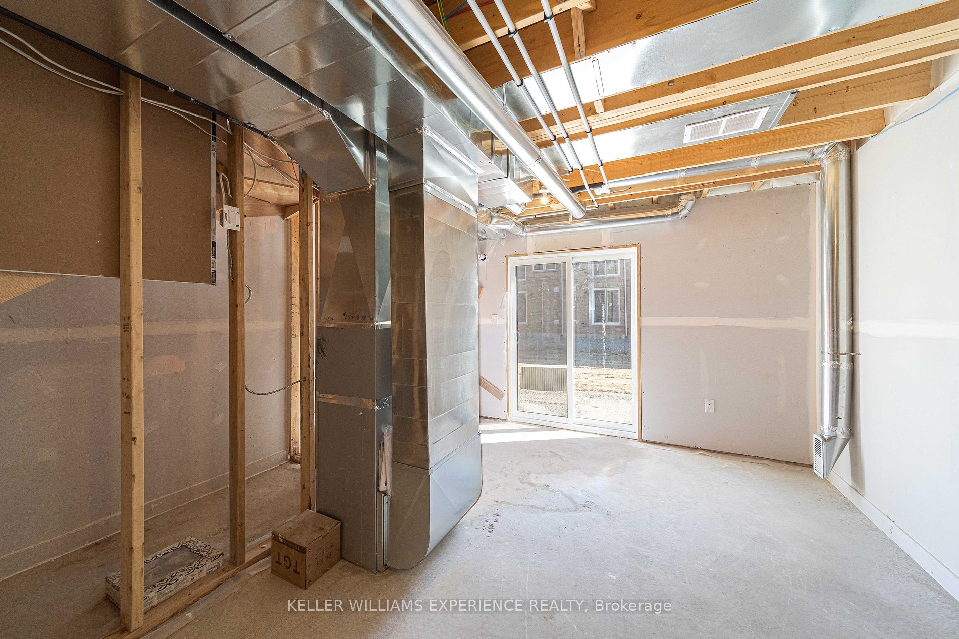 24 Pumpkin Corner Crescent E