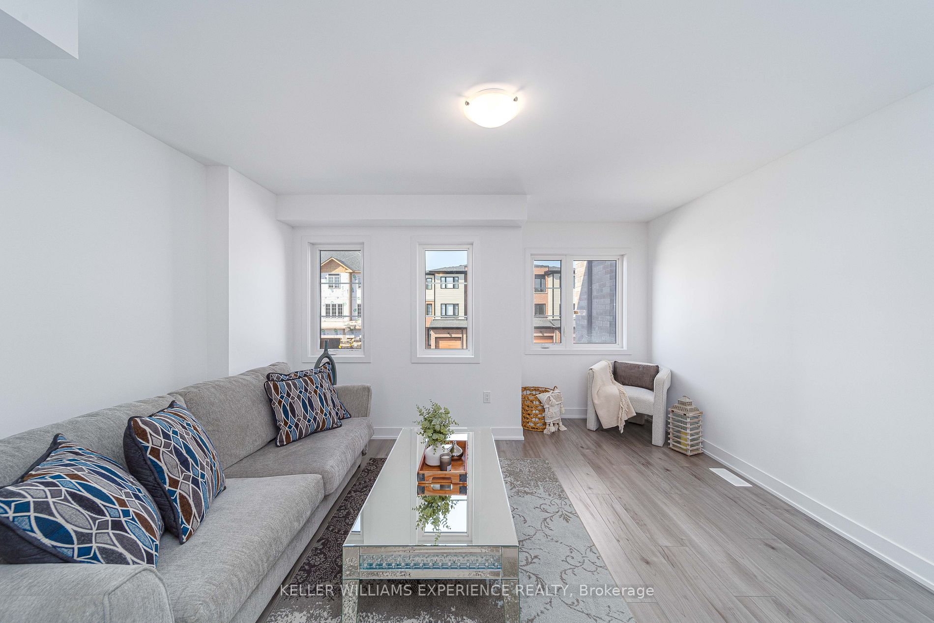 24 Pumpkin Corner Crescent E