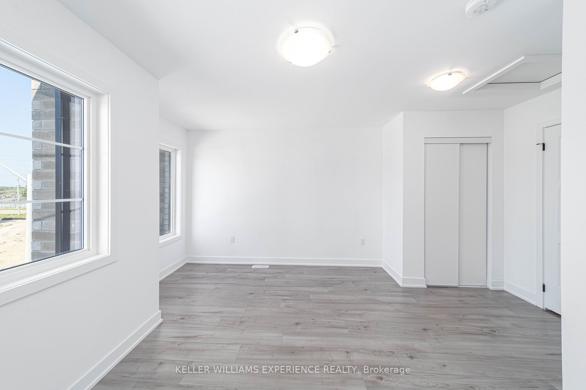 24 Pumpkin Corner Crescent E