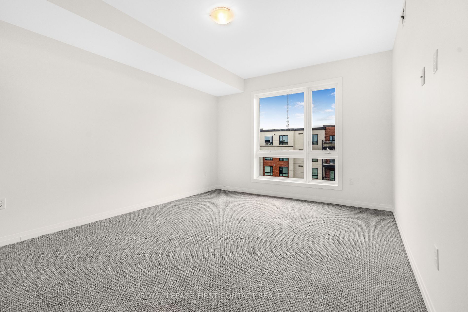 300 Essa Rd, #601