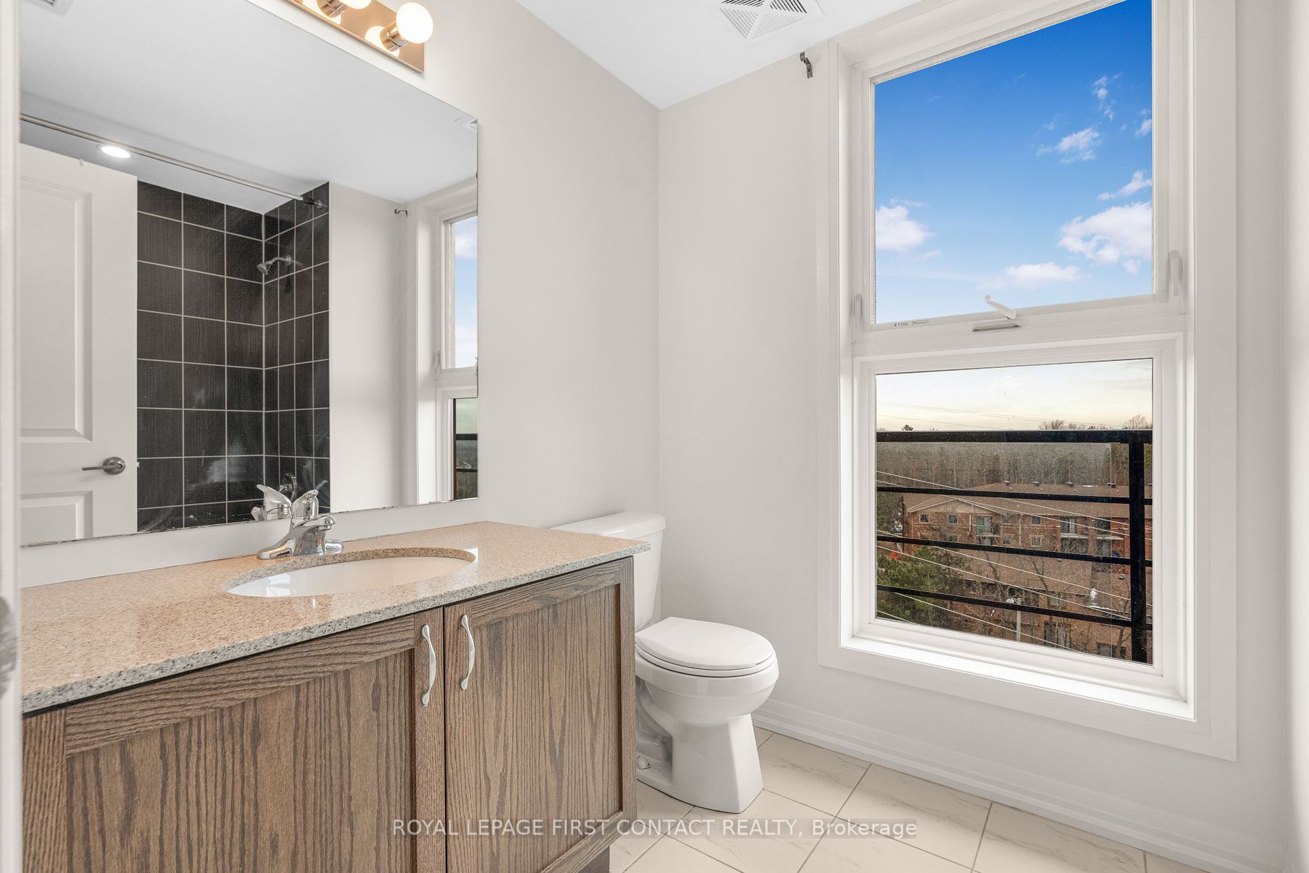 300 Essa Rd, #601