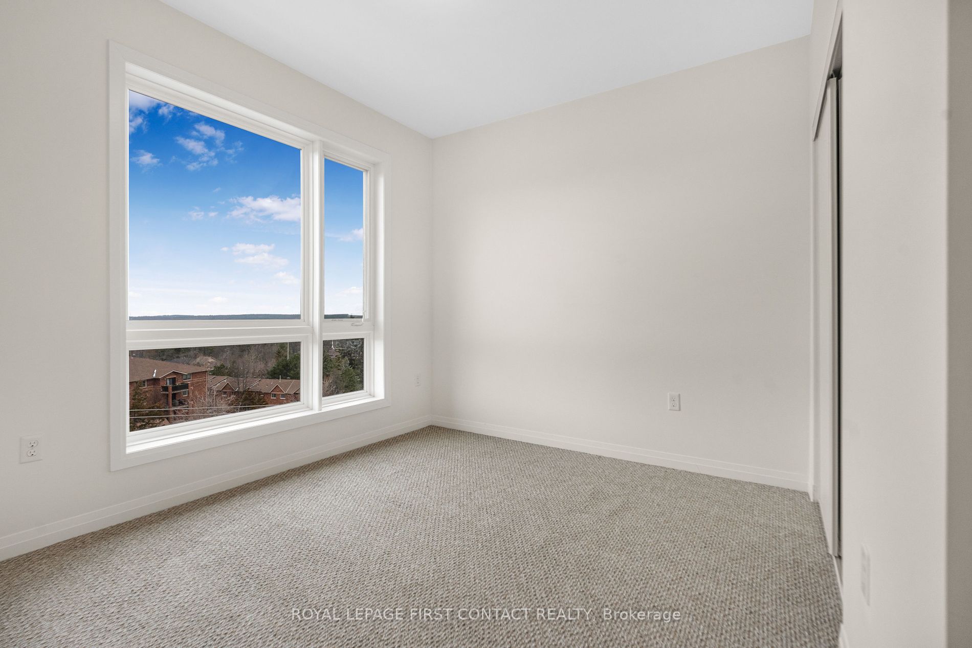 300 Essa Rd, #601
