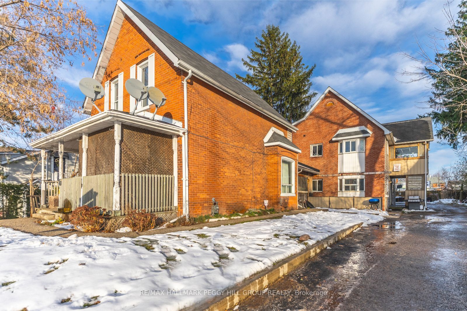 81 Innisfil Street