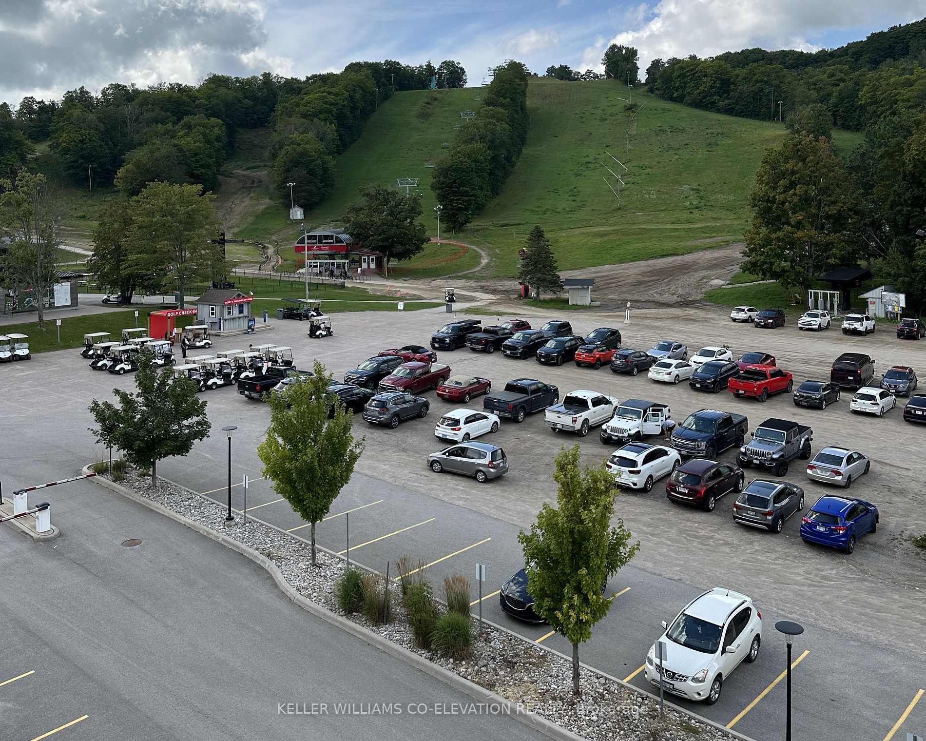 40 Horseshoe Boulevard, #416