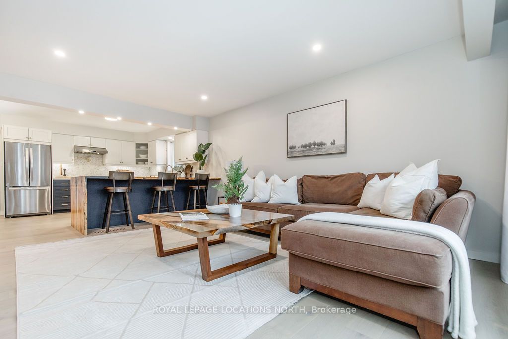 127 WASAGA SANDS Drive