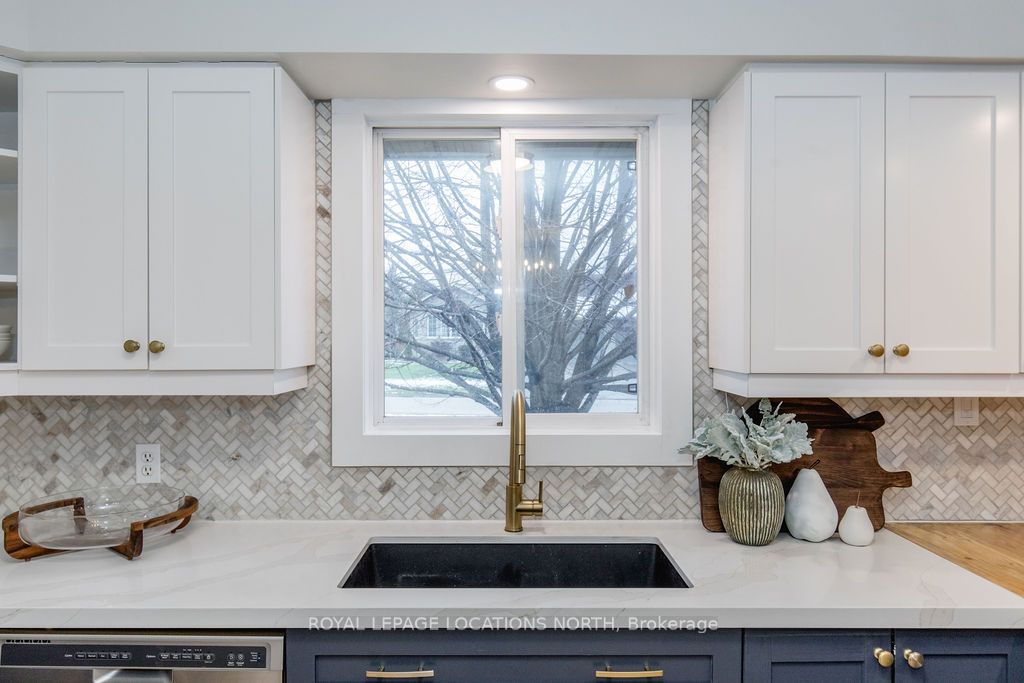 127 WASAGA SANDS Drive