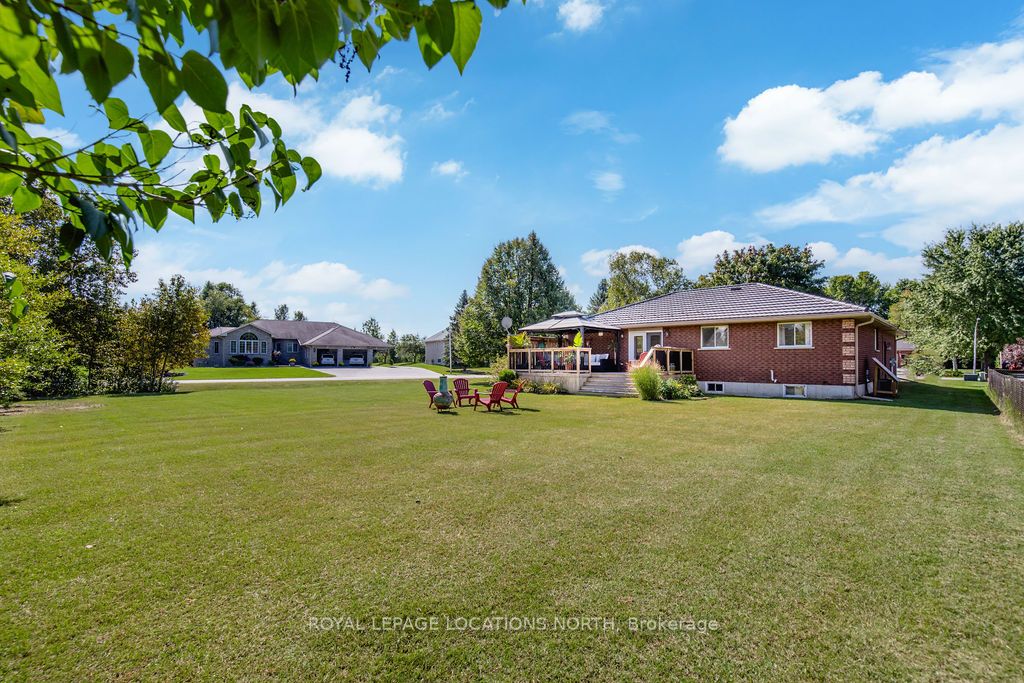 127 WASAGA SANDS Drive